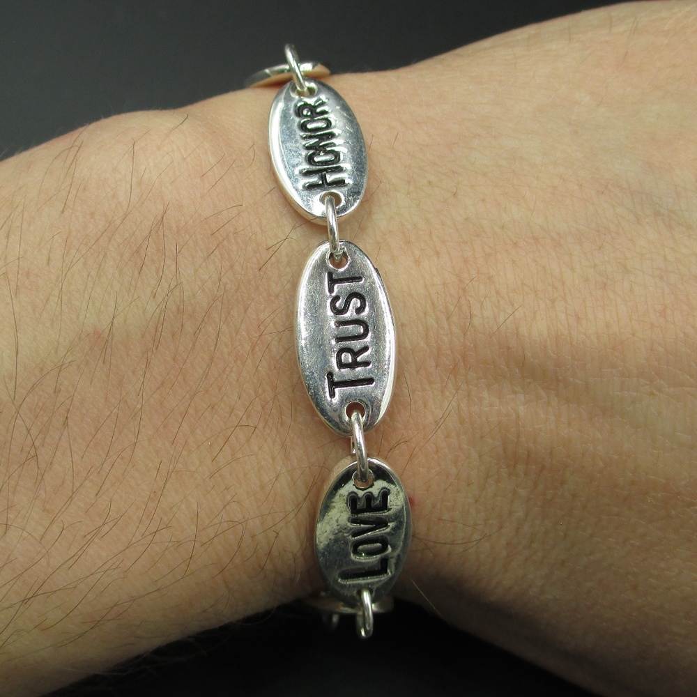 Vintage 7" Cool Love Trust Honor Truth Bracelet